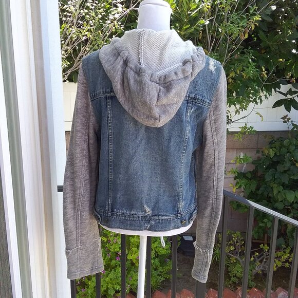 Free People Distressed Denim Gray Knit Sleeves and Hoodie Jacket Med - Picture 6 of 8
